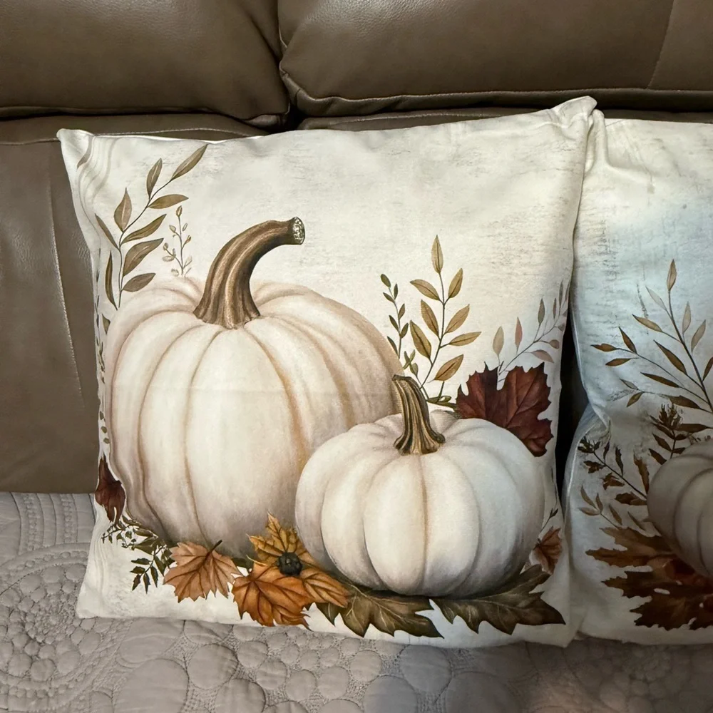 Autumn Pumpkin Throw Pillows Set